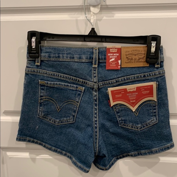 Levi's Mini Mom Shorts Girls - Picture 10 of 10